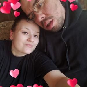 Meet your Posher, Chelsea n jonathon